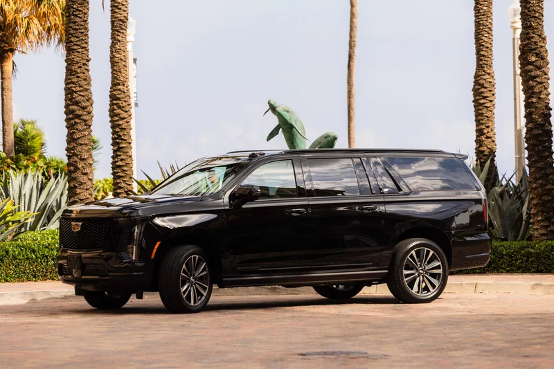 2025 Cadillac Escalade ESV view 1