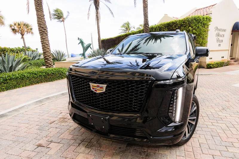 2025 Cadillac Escalade ESV view 2